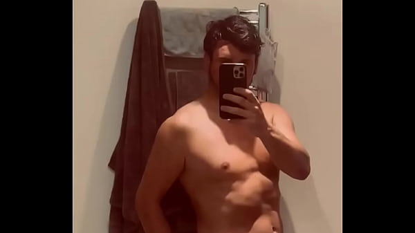 Morning – fancy a fling with the boy next door …#boynextdoor #fitboy #gay #pornstar #daddy