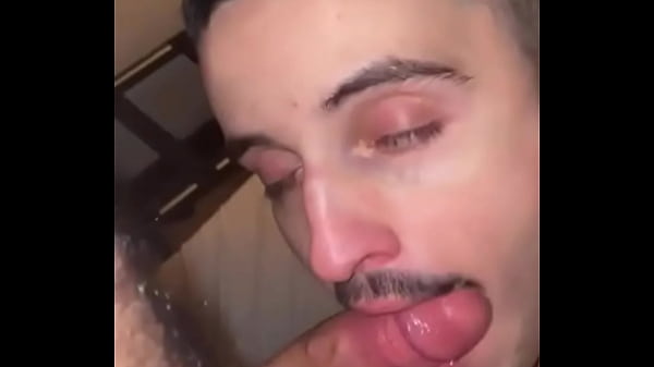 Sucking straight guys dick #suckingdick #gaysucking #daddy #dominantgay #gaykinky #cocksucker #gaycock #gaycocksucker #ga…